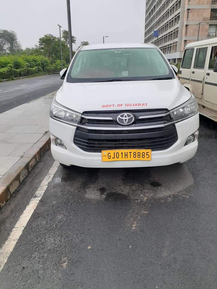 Innova Crysta
